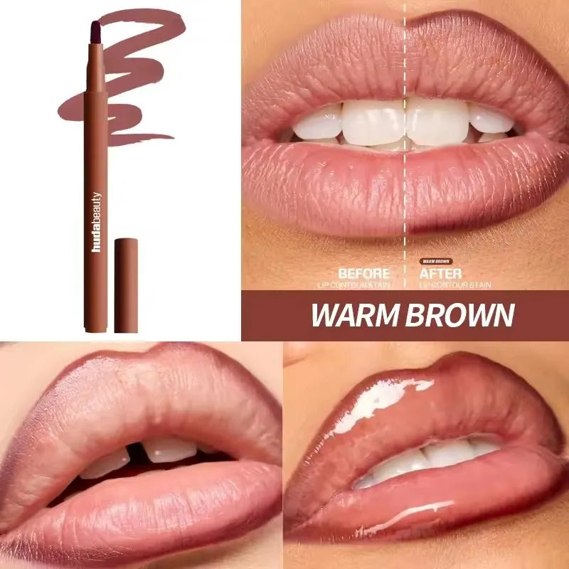 Crayon contour des lèvres brun chaud, teinte appliquée sur les lèvres