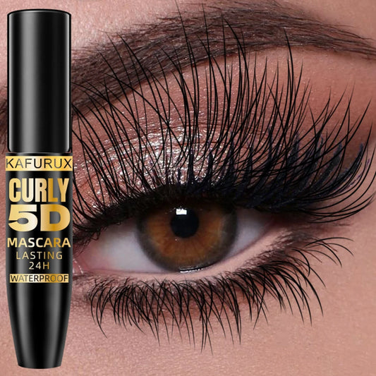 Mascara noir waterproof 5D : cils recourbés après application